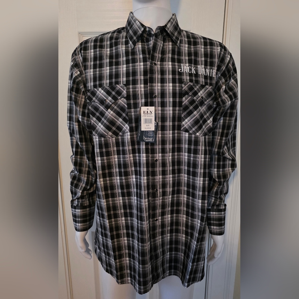 Jack Daniels Men's Size XL Black and White Checkered Shirt